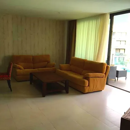Las Olas Apartment